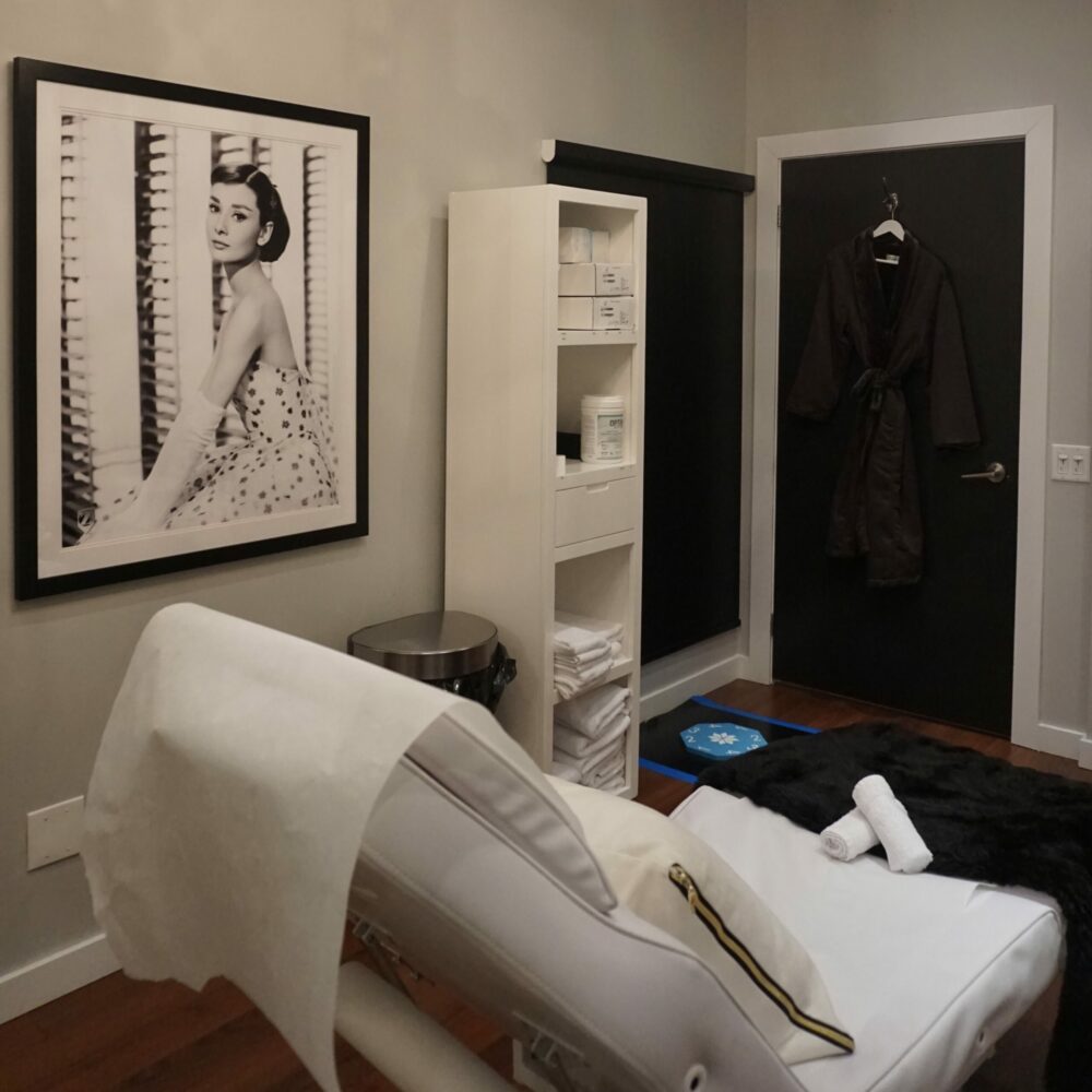 Skin Vitality Mississauga Treatment Room